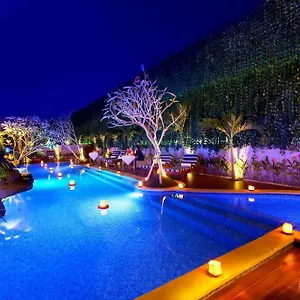 3* Hotel Rhadana